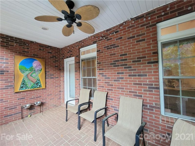 Property image 4 at 1610 Elkhart Circle, Gastonia, NC 28054