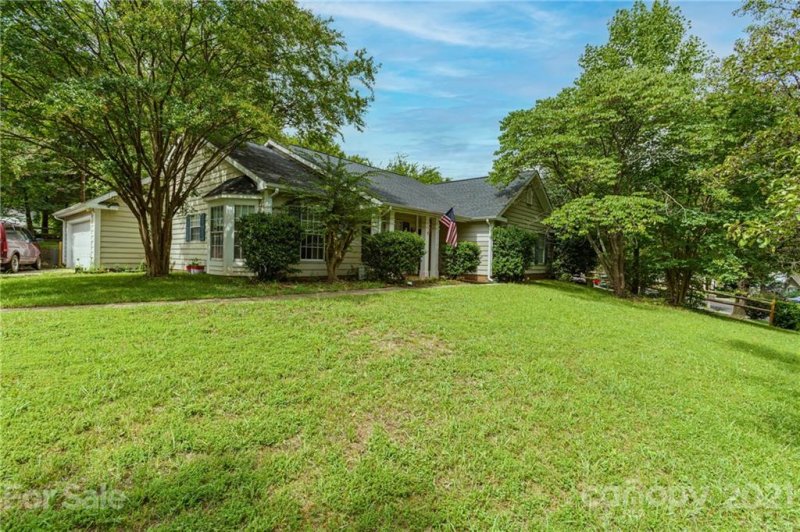 11312 Kempsford Drive