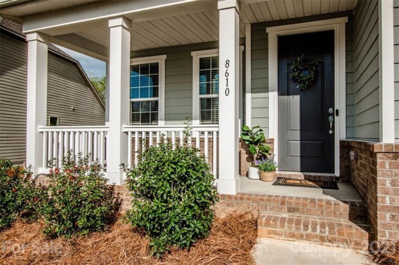 Property image 3 at 8610 Shadetree Street, Huntersville, NC 28078