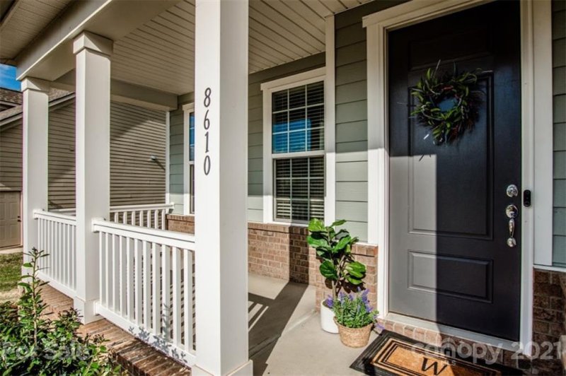 Property image 4 at 8610 Shadetree Street, Huntersville, NC 28078