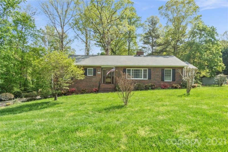 Property image 2 at 407 Timberline Drive, Morganton, NC 28655