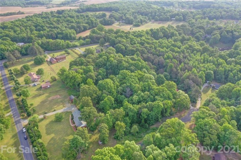 Property image 2 at 2802 Cedar Trail Lane, Wingate, NC 28174