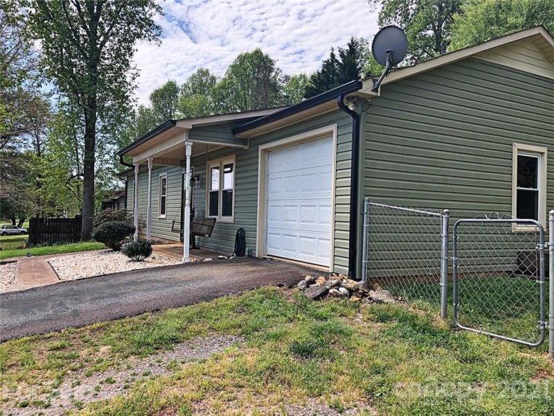 Property image 5 at 540 Conley Road, Morganton, NC 28655