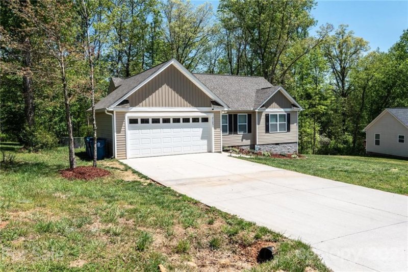 Property image 4 at 2125 Samanthas Wells None, Newton, NC 28658