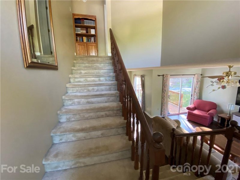 Property image 5 at 15 Tarragon Place, Flat Rock, NC 28731