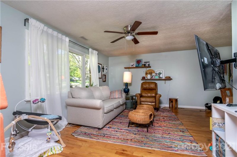 Property image 4 at 24 Pinehurst Circle, Arden, NC 28704