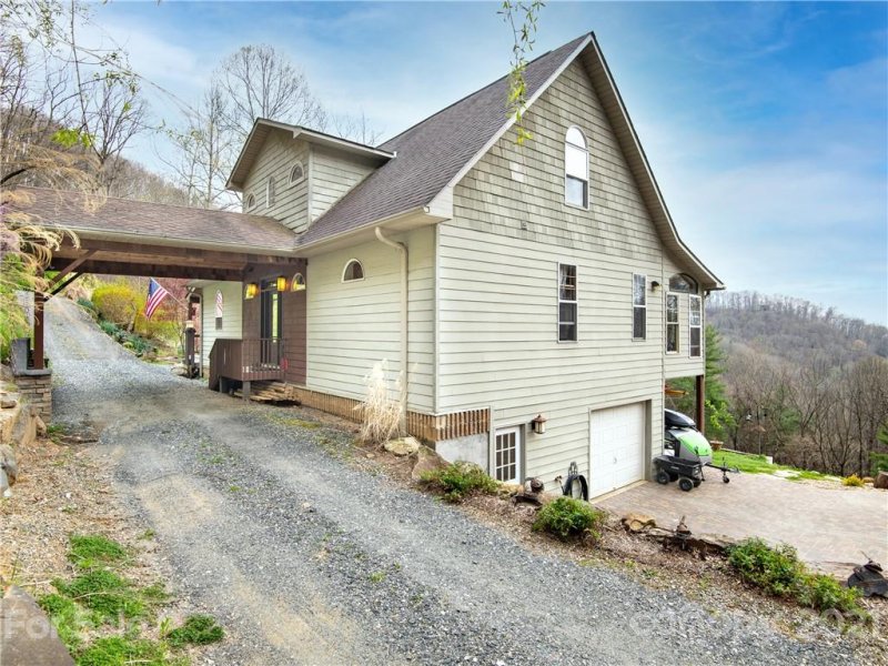 Property image 3 at 567 S Valley View Drive, Mars Hill, NC 28754