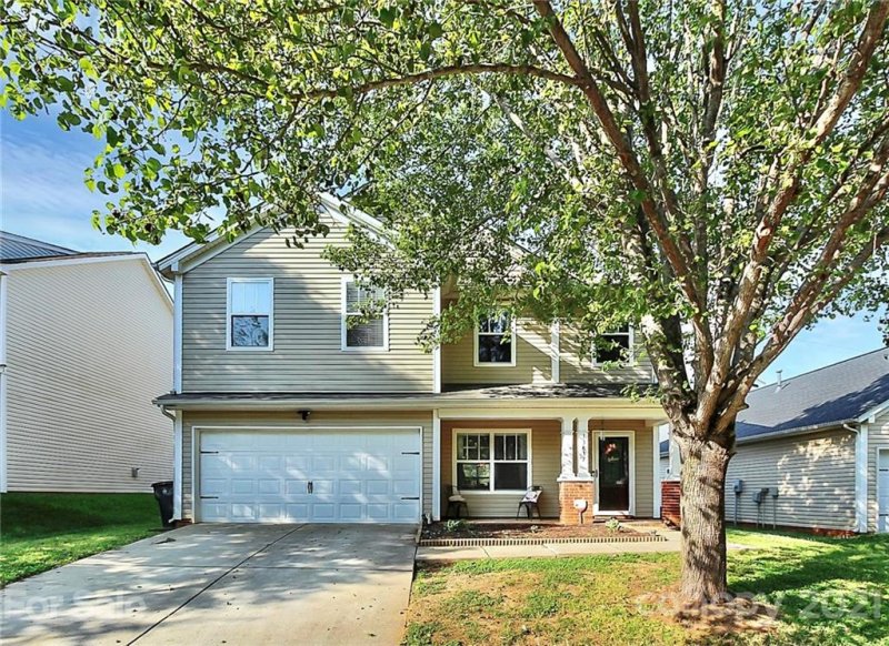 Property image 2 at 13837 Purple Bloom Lane, Charlotte, NC 28262