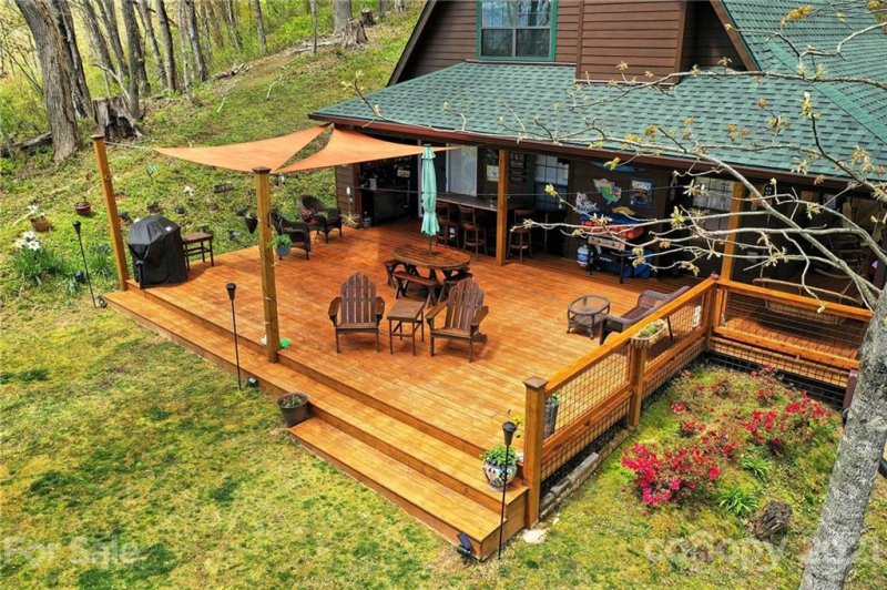 522 Sawmill Hollow Road