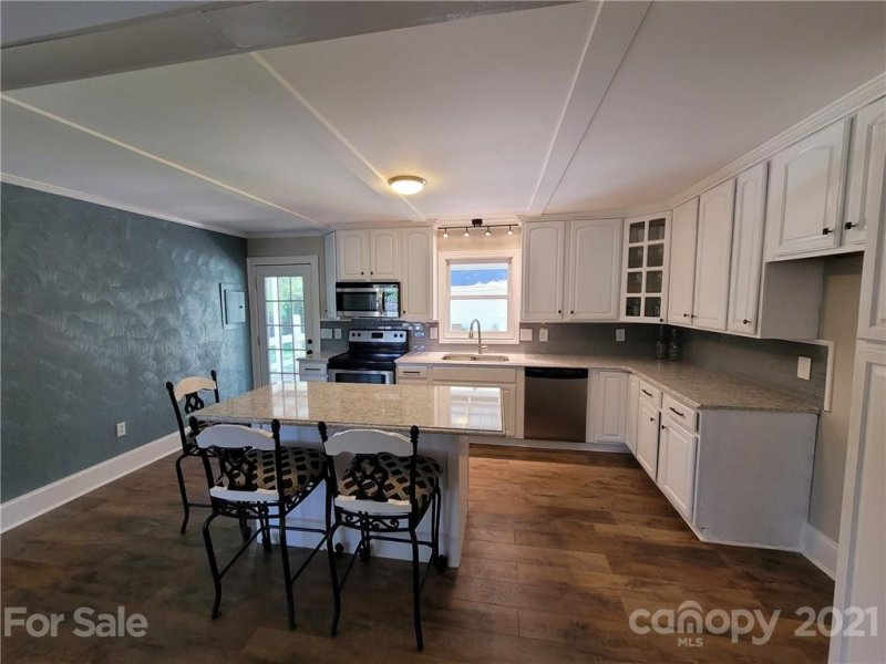 Property image 5 at 179 Hazelton Loop, Mooresville, NC 28117