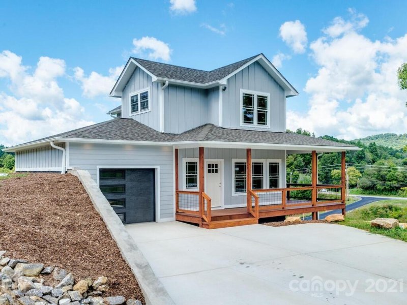 Property image 2 at 144 Bethany Drive, Mars Hill, NC 28754