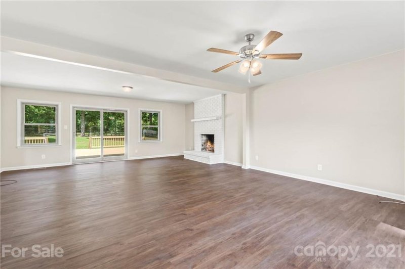 Property image 4 at 3610 Baywoods Court, Gastonia, NC 28056