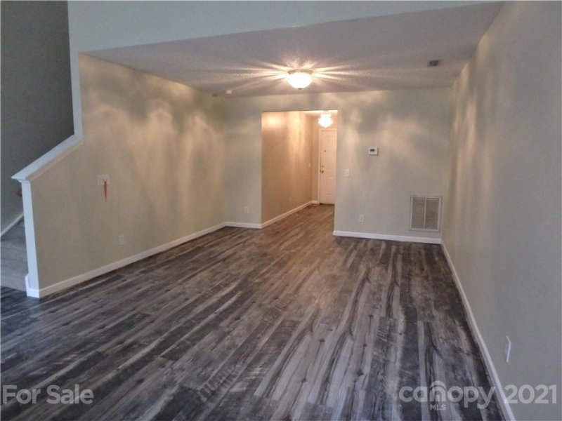 Property image 5 at 3337 Braden Drive, Charlotte, NC 28216