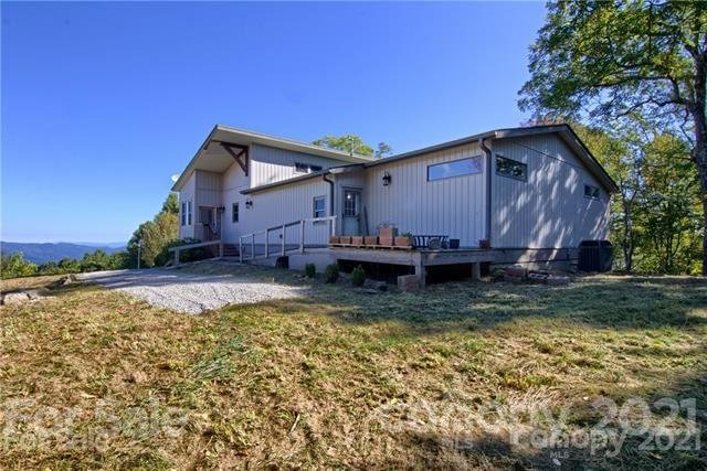 Property image 3 at 1031 Glade Mountain Drive, Canton, NC 28716