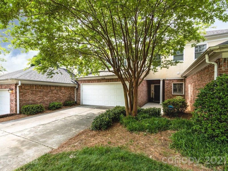 Property image 3 at 11282 Ballanvilla Drive, Charlotte, NC 28277