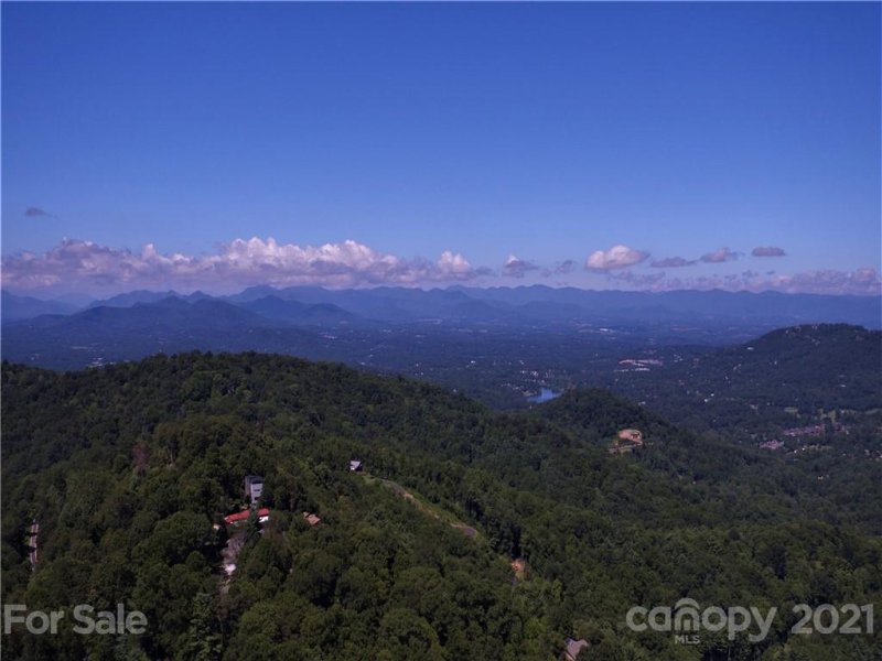 Property image 4 at 55 Skycliff Drive, Asheville, NC 28804