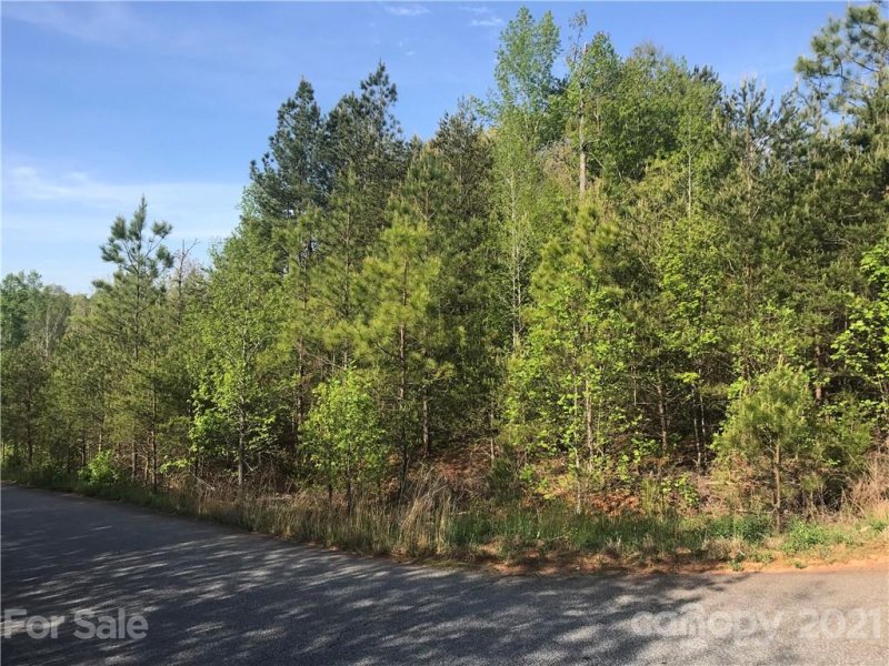 Property image 2 at 109 Big Bertha Drive, Statesville, NC 28677