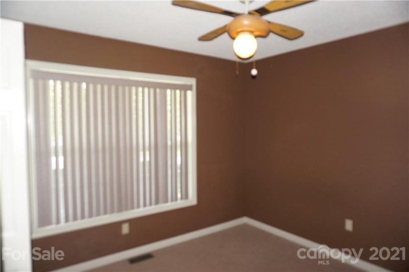 Property image 4 at 2125 Redberry Lane, Conover, NC 28613