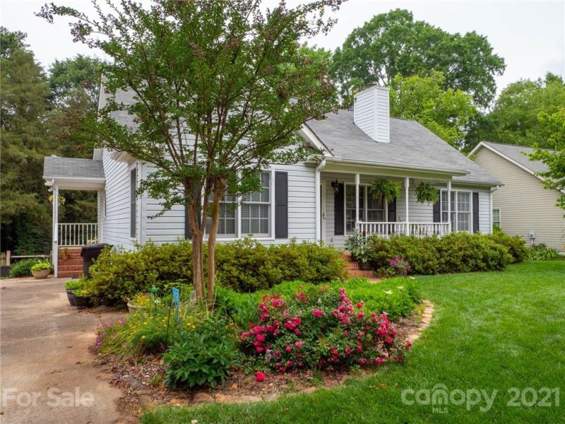 Property image 3 at 817 Thistledown Drive, Rock Hill, SC 29730