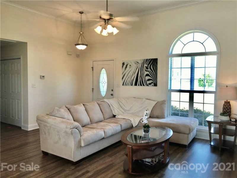 Property image 4 at 417 Oakleigh Lane, Oakboro, NC 28129