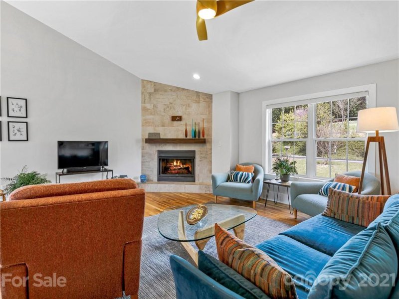 Property image 2 at 127 Ridge Brook Drive, Weaverville, NC 28787