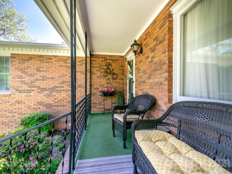 Property image 4 at 51 Starlight Lane, Hendersonville, NC 28792