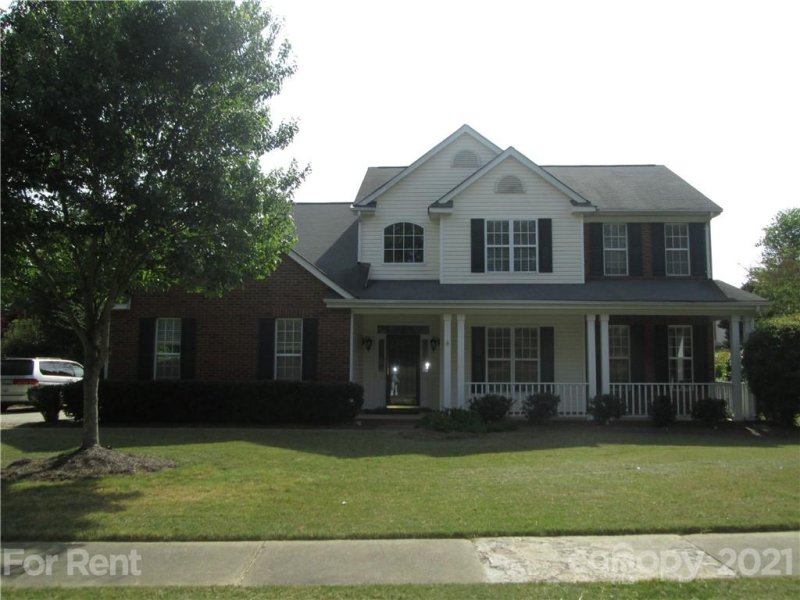 Property image 2 at 8630 Ellington Park Drive, Charlotte, NC 28277