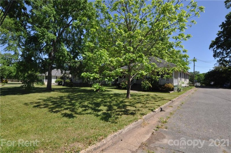 Property image 3 at 1731 Perfection Avenue, Belmont, NC 28012