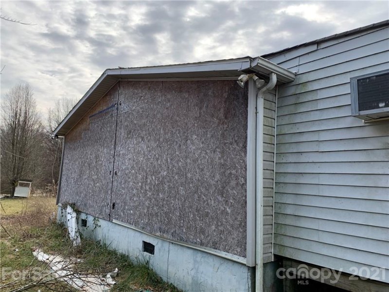 Property image 3 at 1377 Oakbrook Lane, Denver, NC 28037