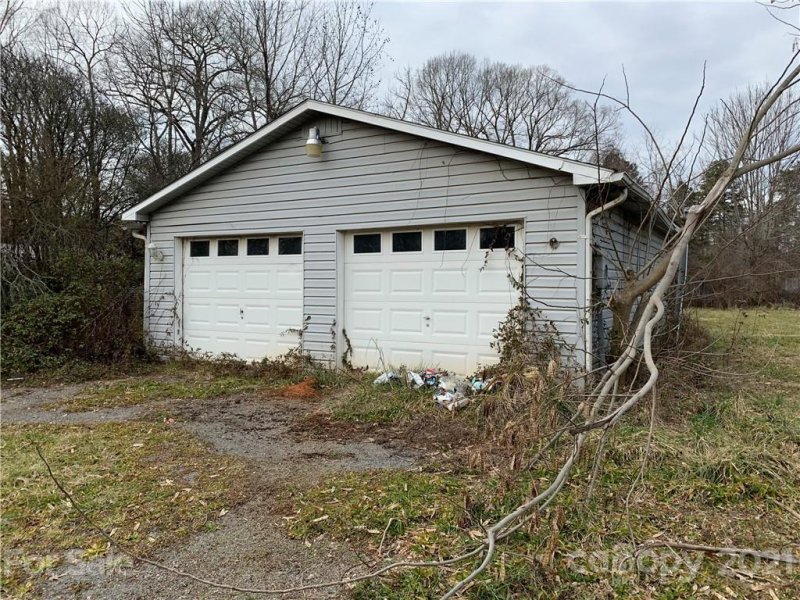 Property image 4 at 1377 Oakbrook Lane, Denver, NC 28037