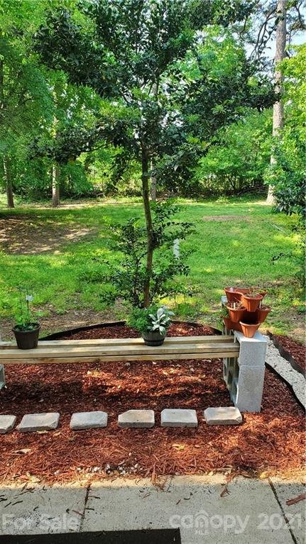 Property image 4 at 7918 Princess Ann Drive, Charlotte, NC 28212