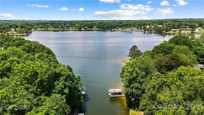 Property image 3 at 142 Quail Hollow Drive, Kings Mountain, NC 28086