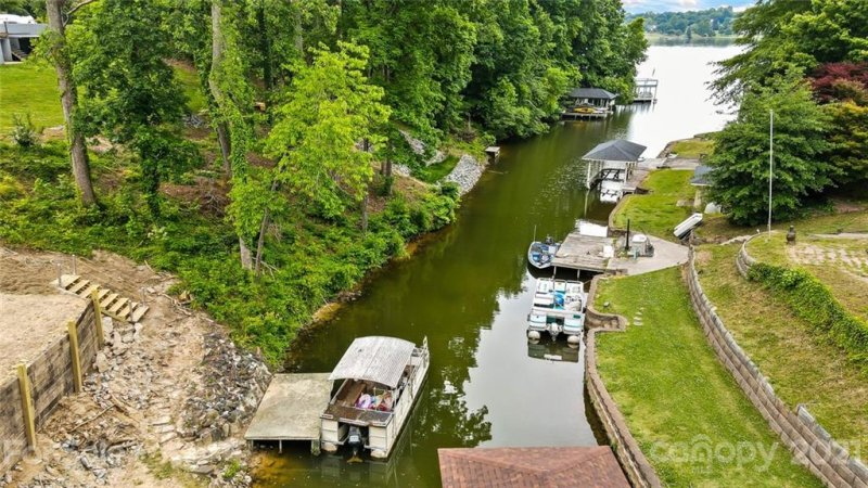 Property image 5 at 142 Quail Hollow Drive, Kings Mountain, NC 28086