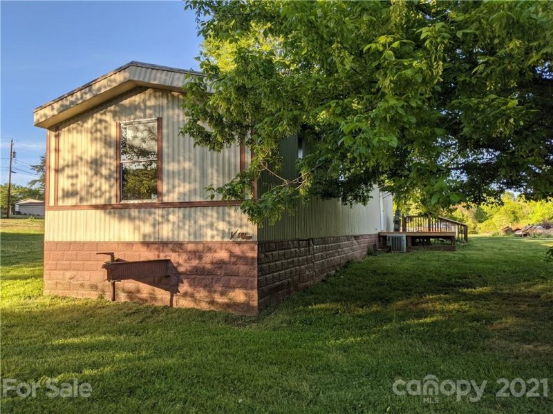 Property image 3 at 1065 Bexley Lane, Lincolnton, NC 28092