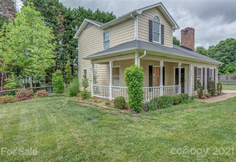 Property image 2 at 2249 Swain Court, Gastonia, NC 28054