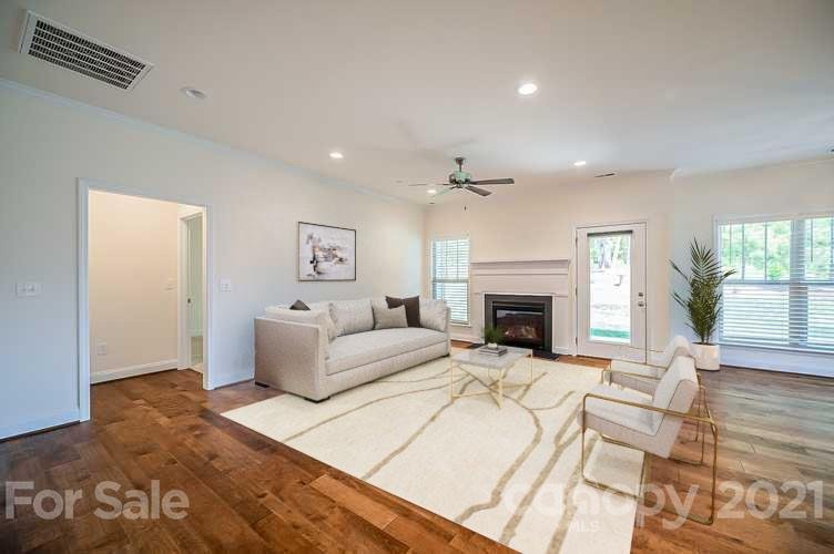 Property image 2 at 1359 Stonecroft Lane, Concord, NC 28027