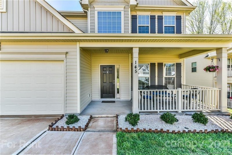 Property image 2 at 145 Planters Drive, Statesville, NC 28677