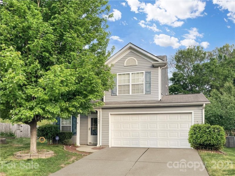 Property image 4 at 7809 Rabbits Foot Lane, Charlotte, NC 28217