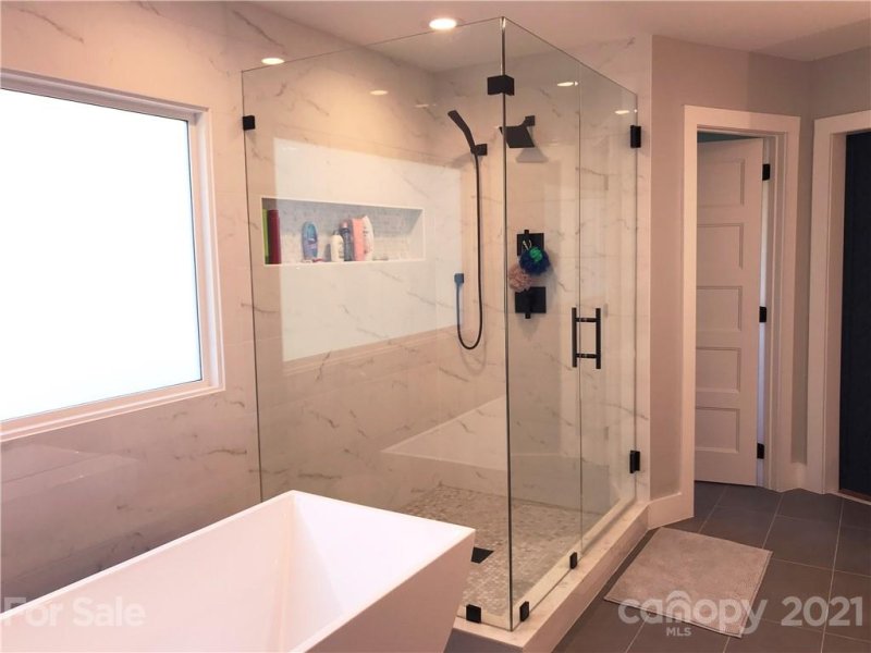 Property image 5 at 1144 Laurel Park Lane, Charlotte, NC 28270