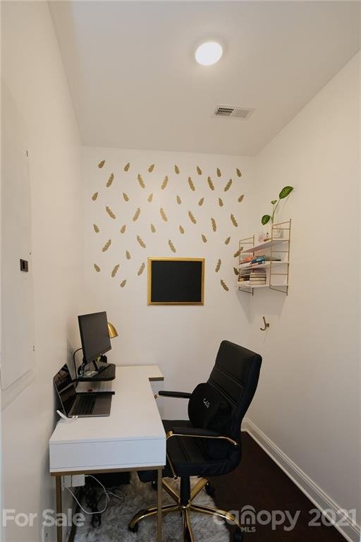 Property image 4 at 8708 Aspinwall Drive, Charlotte, NC 28216