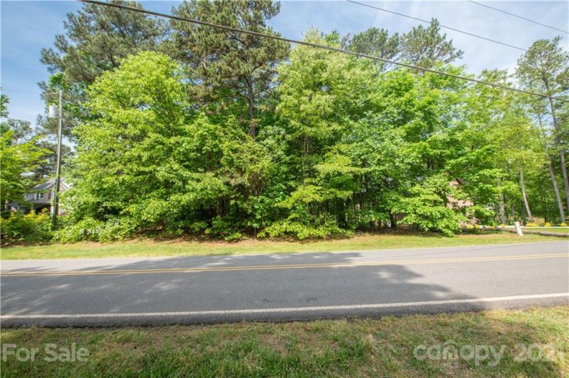 Property image 4 at 294 Mccrary Road, Mooresville, NC 28117