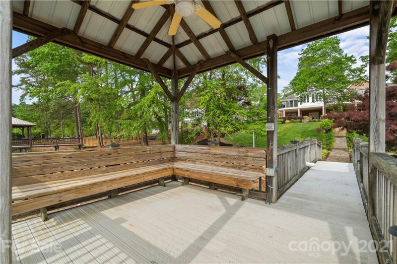 Property image 5 at 2558 Penngate Drive, Sherrills Ford, NC 28673