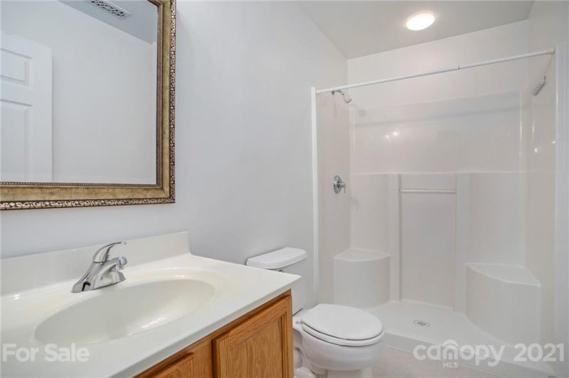 Property image 4 at 235 Crystal Circle, Mooresville, NC 28117