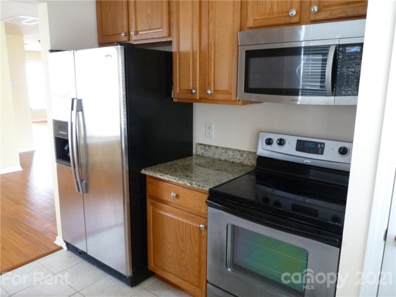 Property image 5 at 6646 Vlosi Drive, Charlotte, NC 28226