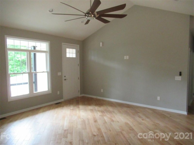 Property image 5 at 4574 River Run Circle, Hickory, NC 28602