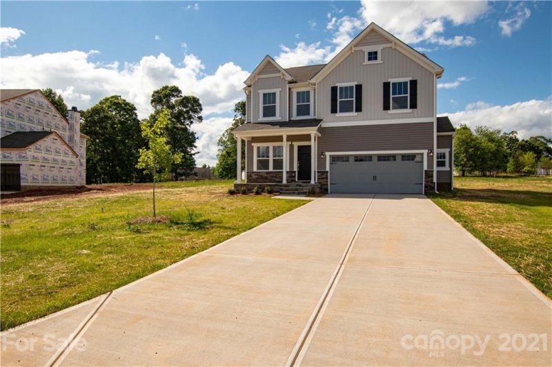 Property image 2 at 116 Dublin Court, Statesville, NC 28677