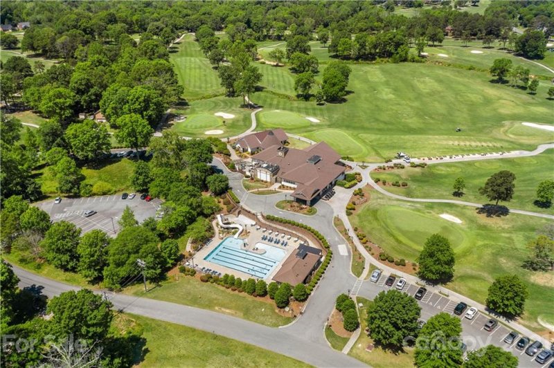 Property image 2 at 1335 Stoneyridge Drive, Charlotte, NC 28214