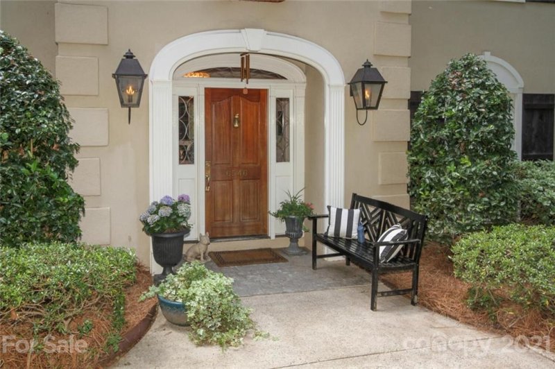 Property image 2 at 6546 Chestnut Grove Lane, Charlotte, NC 28210