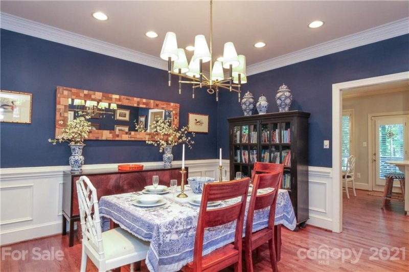 Property image 5 at 6546 Chestnut Grove Lane, Charlotte, NC 28210