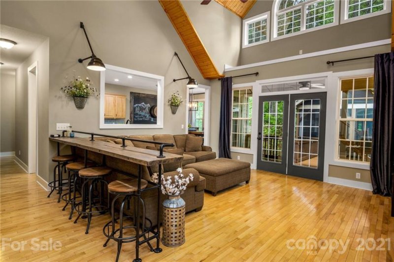 Property image 5 at 280 Bear River Lodge Trail, Marshall, NC 28753